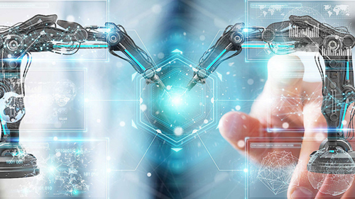 Zwei Roboterarme mit digitaler Schnittstelle zur präzisen Bewegungssteuerung in der Robotik